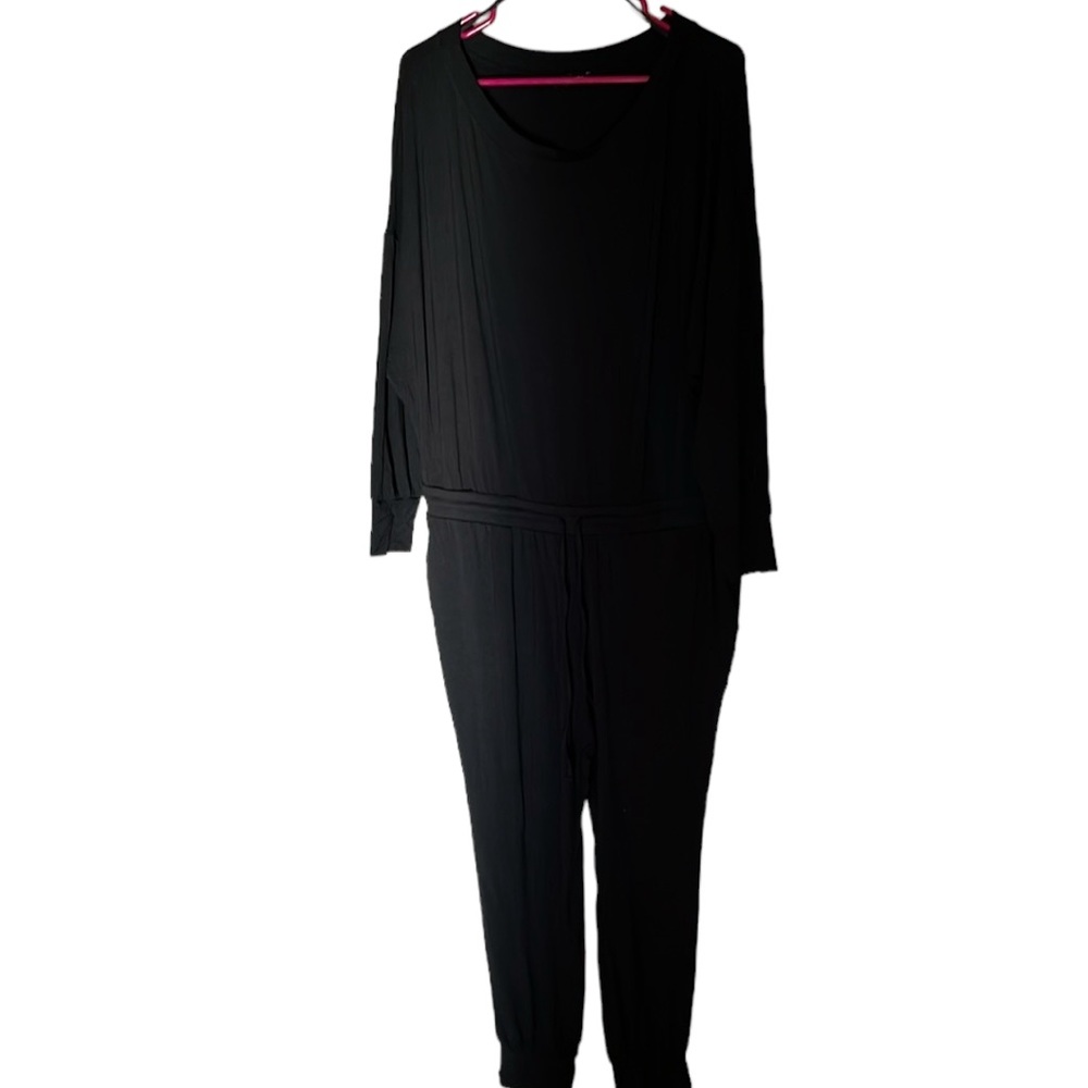 Express size large black jumpsuit scoop neck jogger pockets adjustable waist